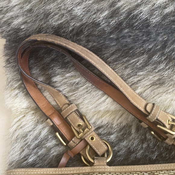 Coach signature shoulder tote - Picture 10 of 14